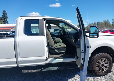 2020 Ford F-250 Xl from USA, damaged, VIN 1FT7X2B68LED03784